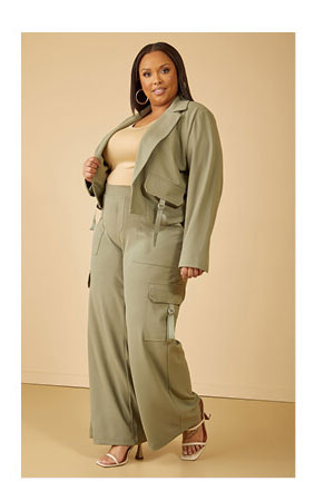 Stretch Crepe Cargo Wide Leg Pants