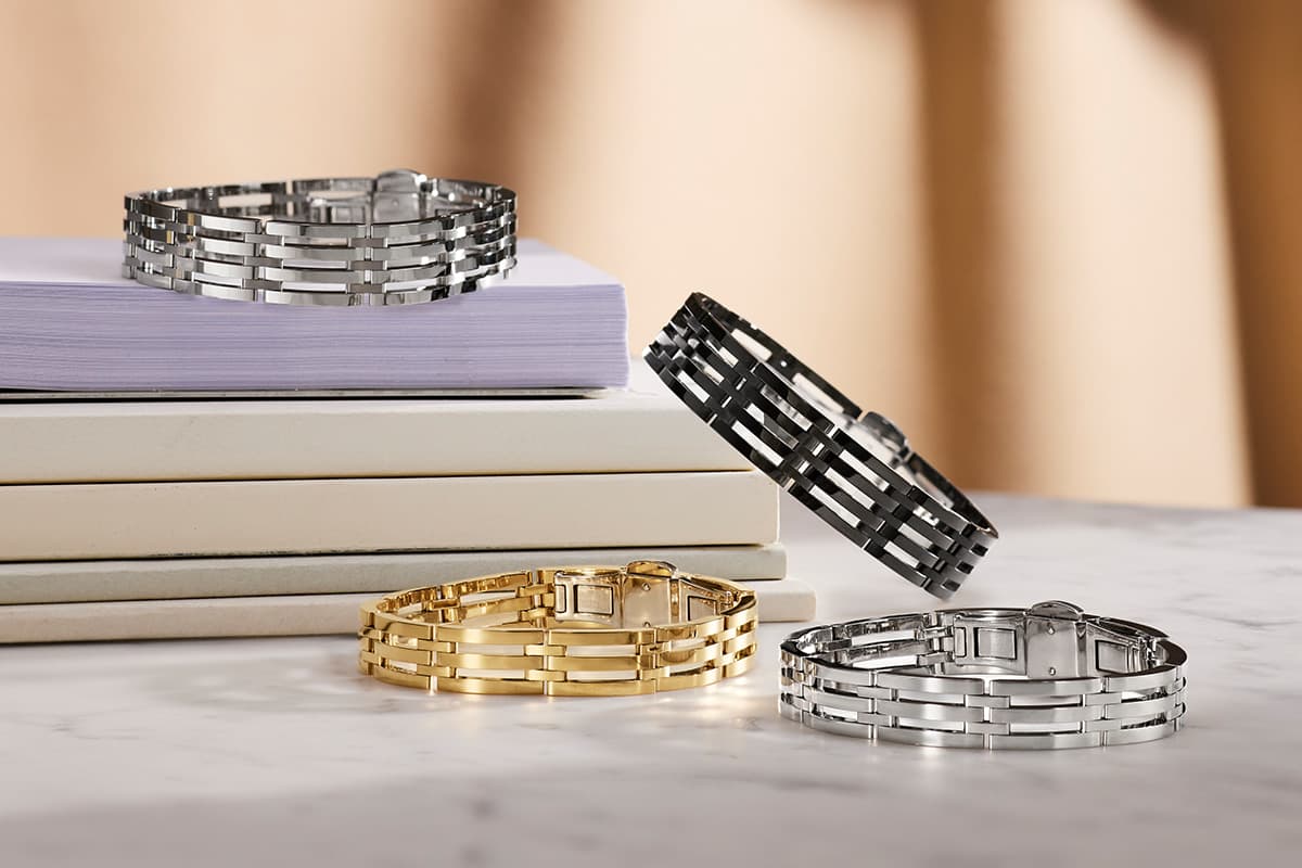 SHop Most wanted Jewelry