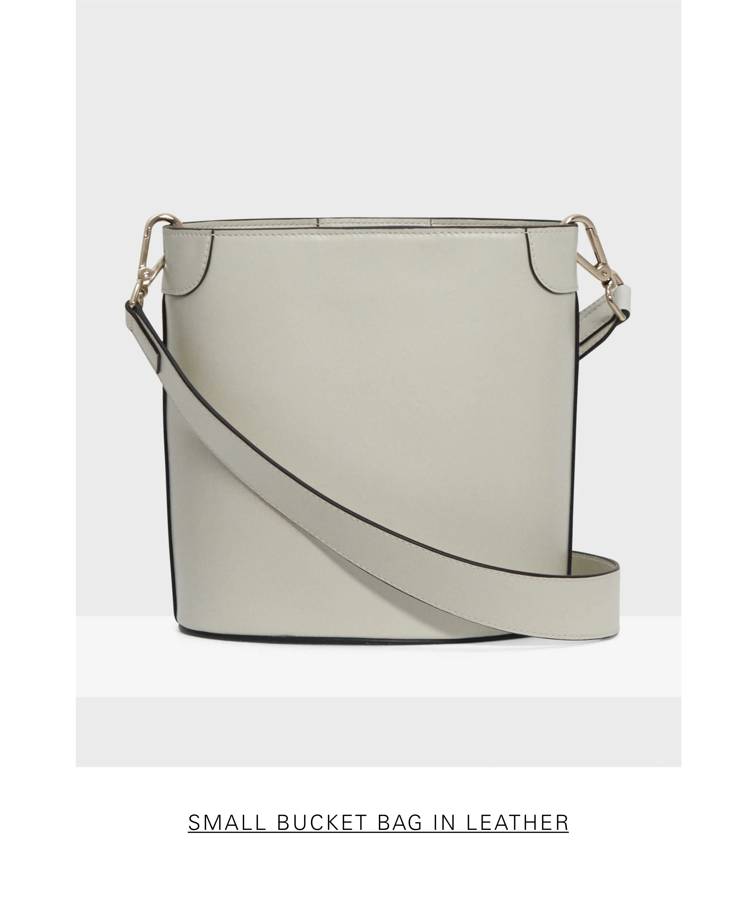 Small Bucket Bag in Leather