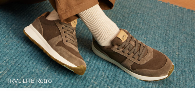 TRVL LITE Retro Runner Sneaker - Image