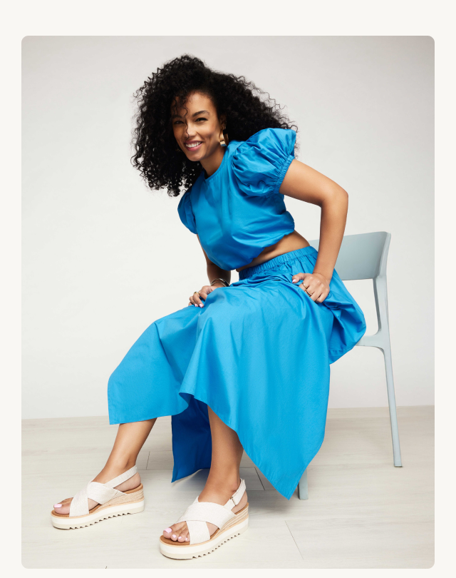 Diana Crossover Wedge Sandal - Image