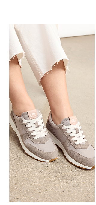 TRVL LITE Retro Runner Sneaker - Image