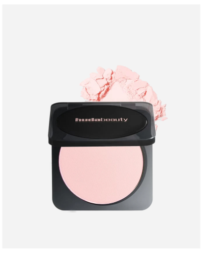 HUDA BEAUTY