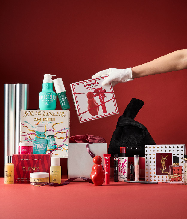 Christmas Shop Now Open