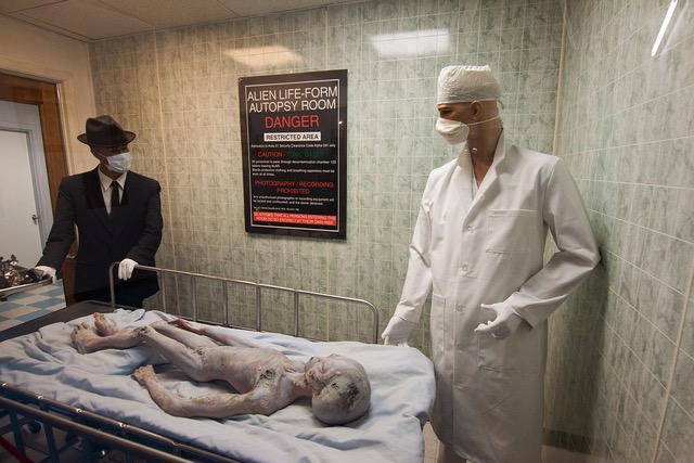 Autopsy room at Roswell UFO museum
