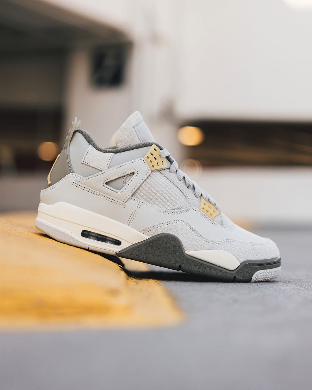 Air Reimagined 💭 Air Jordan 4 'Craft' DTLR VILLA