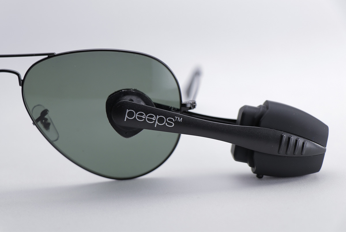 👓 Peeps - The #1 Glasses Cleaner (only $19.99) - The Grommet