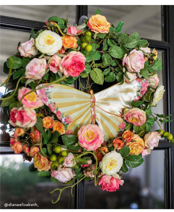 SHOP WREATHS