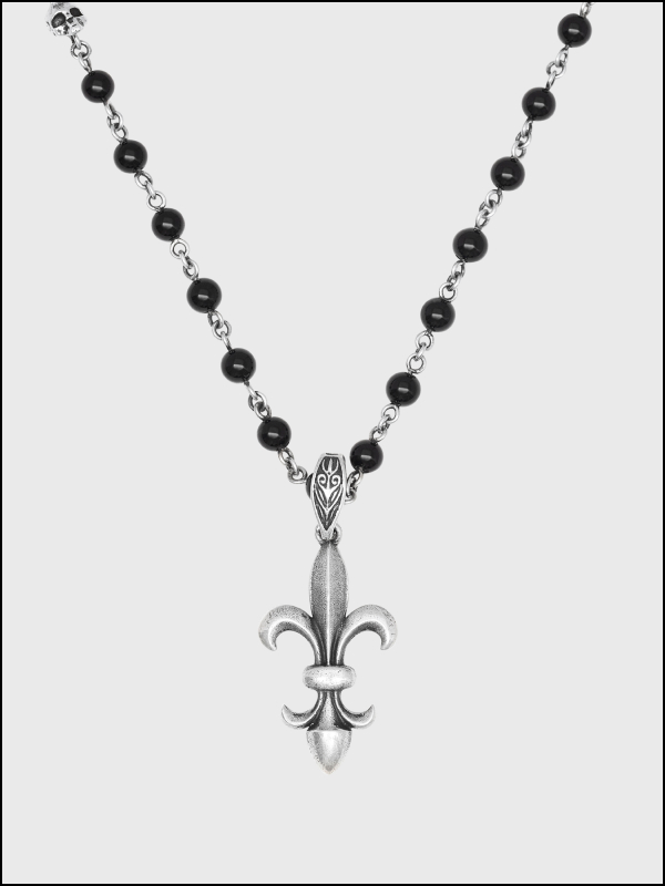 fleur de lis pendant