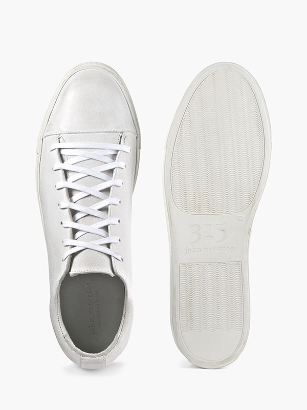 Reed Low Top Sneakers