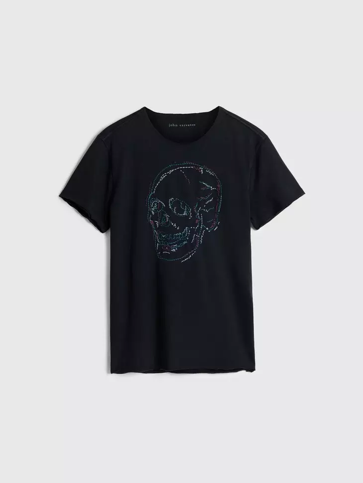 EMBROIDERED SKULL TEE