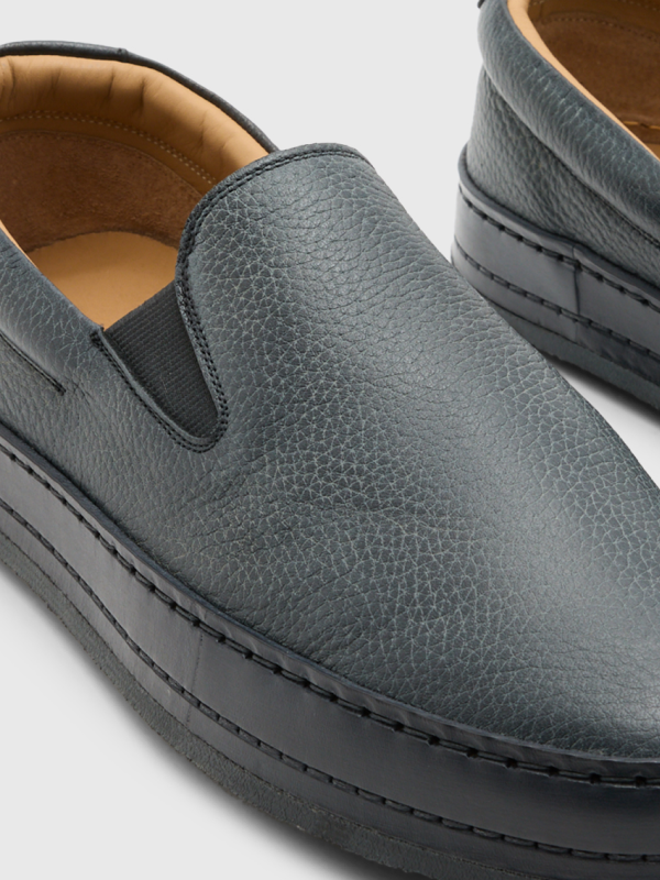 WOOSTER SLIP ON