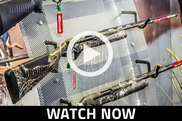 V10 -Features of Benelli Super Black Eagle 3 Waterfowl Shotgun