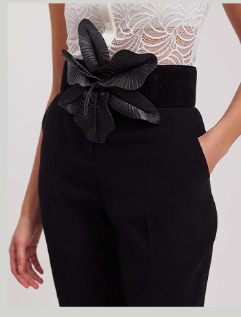 Wide Leather Belt With an Oversized Flower