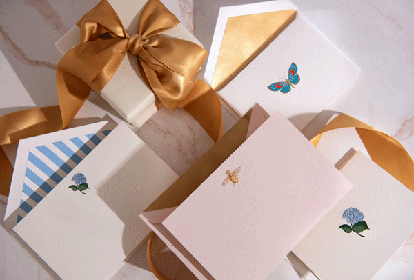 SHOP THE BOXED NOTES & CARDS