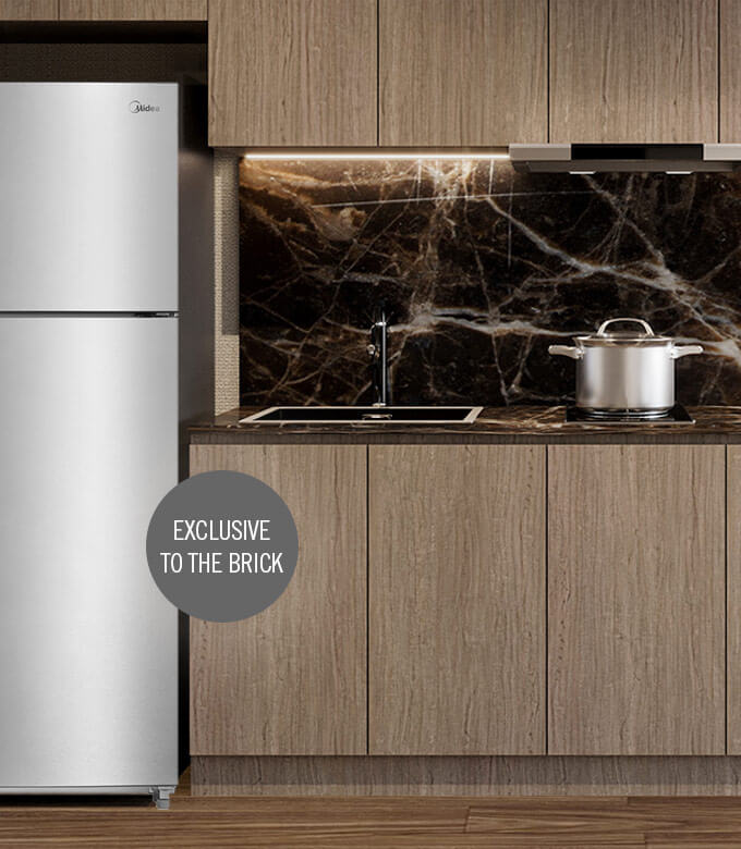 18-cu. ft. Stainless Steel Top-Freezer Fridge.