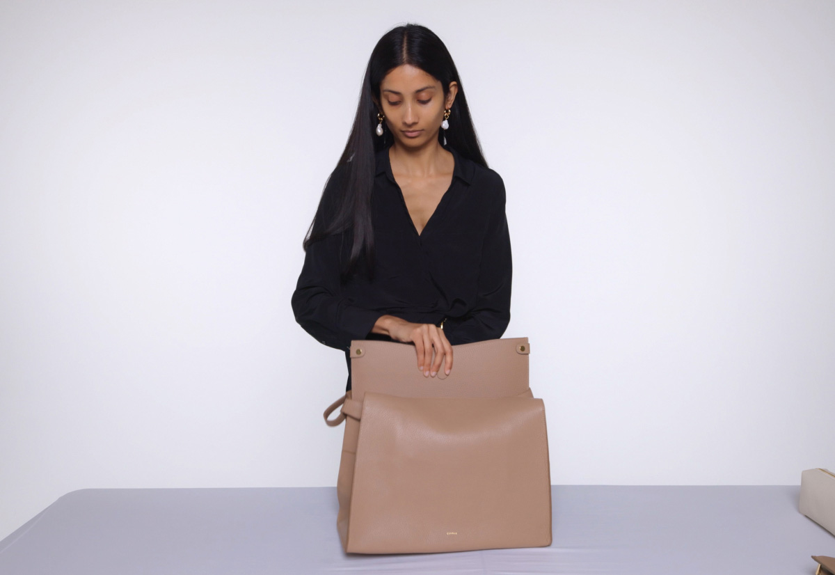 One Bag, Double Loops, Three Sizes - Cuyana
