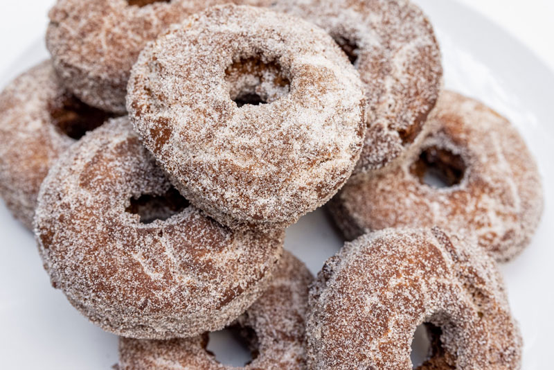 https://mediacdn.espssl.com/9790/Shared/BLOG/Apple-Cider-Donuts.jpg