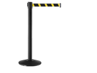 Global Industrial™ Retractable Belt Barrier, 39" Black Post, 7-1/2' Black/Yellow Belt